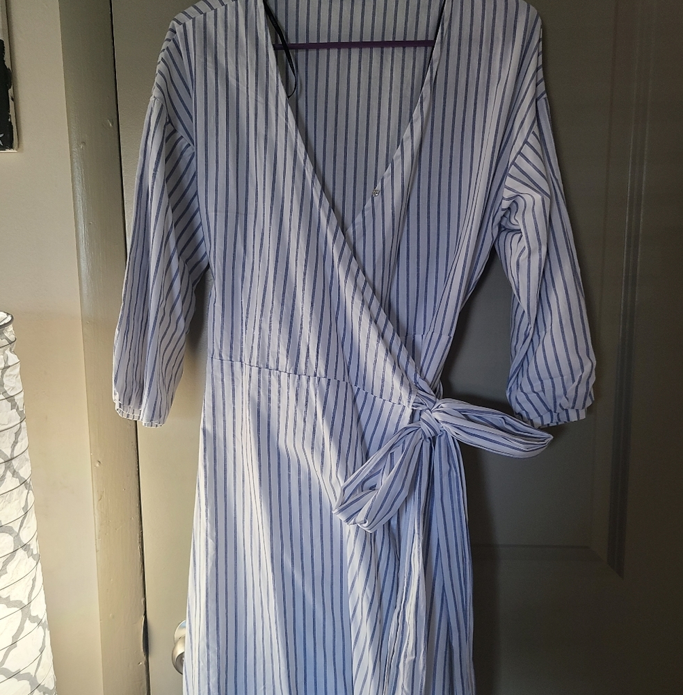 Midi length blue stripped dress